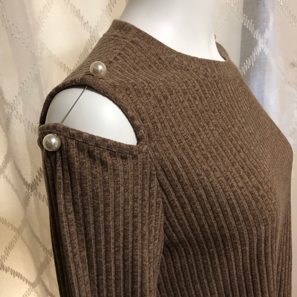 Very J Tan Ribbed Cut Out Knit Top
